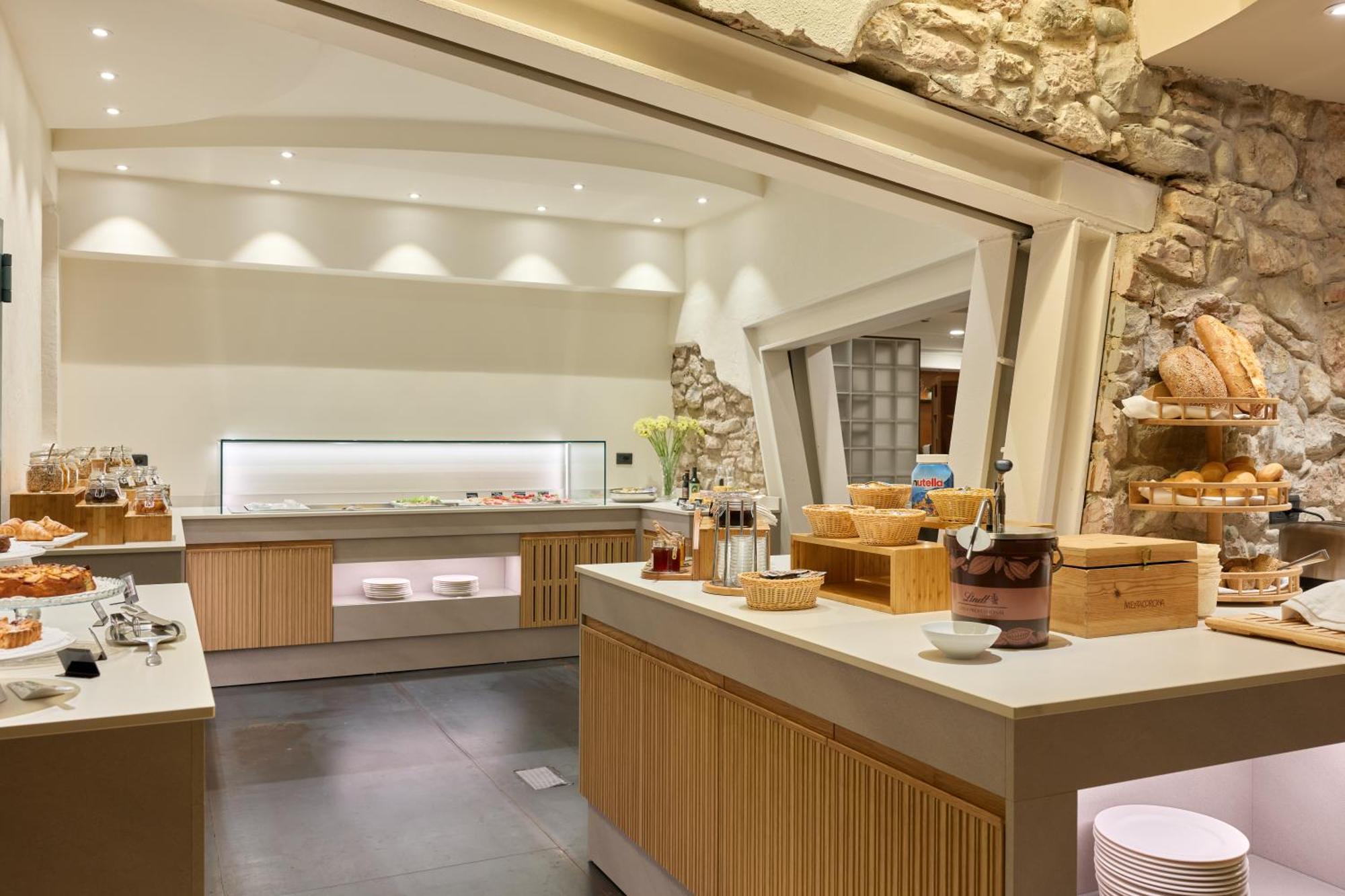 מאלצ'סינה Hotel Luna Rossa (Adults Only) מראה חיצוני תמונה